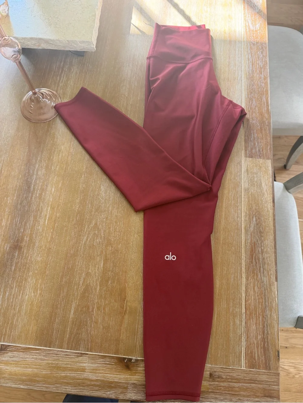 ALO Yoga High-Rise Leggings in dark Red